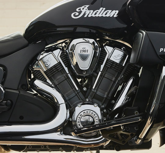 VEĽKÝ MOTOR S VEĽKÝM KRÚTIACIM MOMENTOM